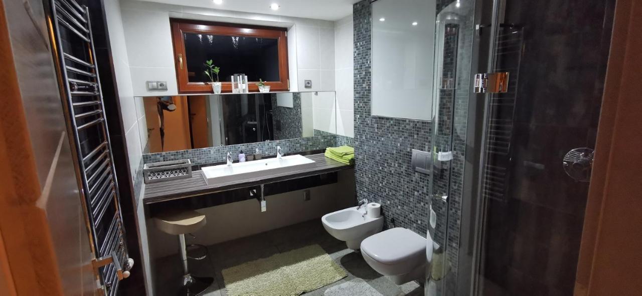 Apartmany Janosikove Diery Терхова Экстерьер фото